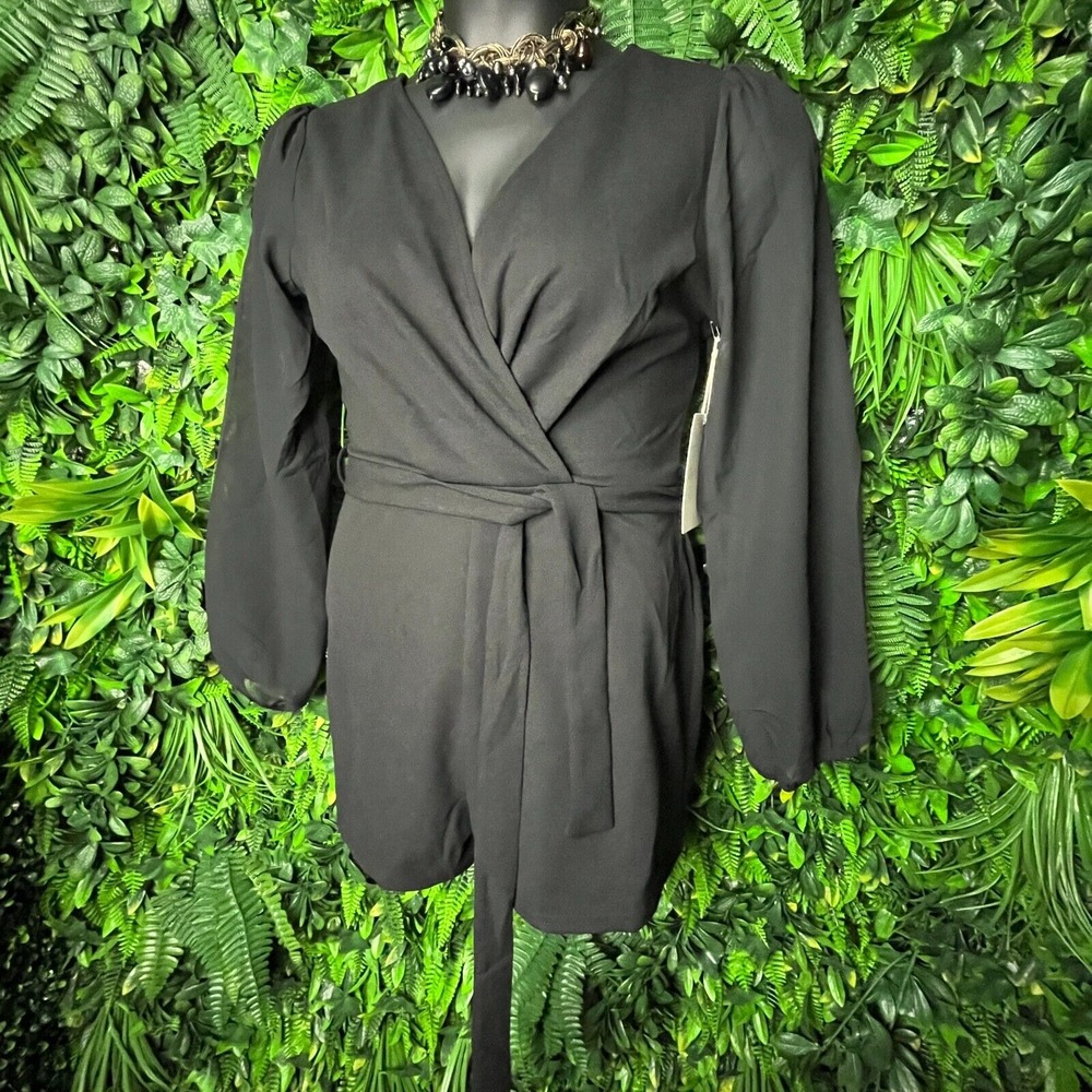 LIV & LOTTIE Jumpsuit Large Black Shorts Romper Sheer Sleeve V Neck 0450‎